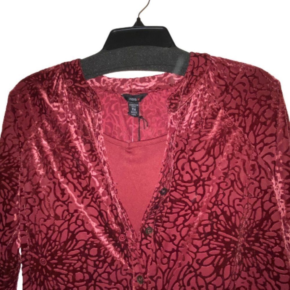 🆕Intro. Stretch Petite Burgandy Top size PM - Picture 7 of 9